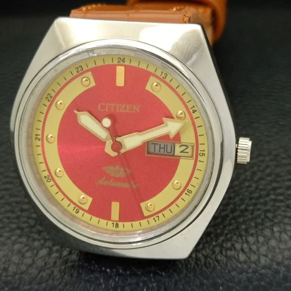 Vintage 1980 Citizen Automatic Mens Silver Watch W/daydate & Red accents